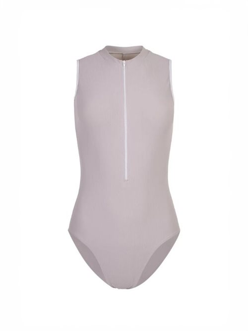 Beigefarvet balletdragt fra Mara Dancewear