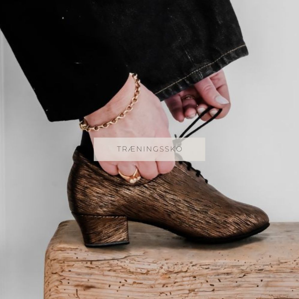 Stort udvalg af trænings dansesko til damer her